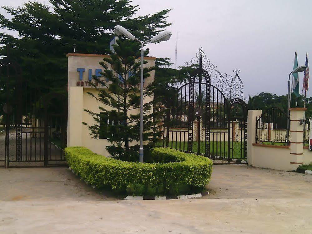 Tiffany Hotel And Towers Imogwu-Agwa 外观 照片